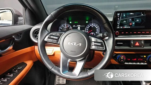 Kia The New K3 2nd generation 2023 Серый из Кореи, фото 4