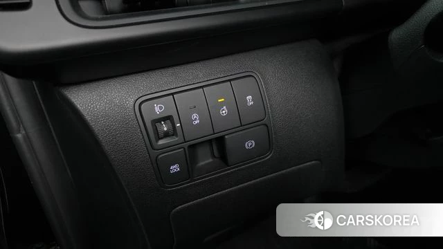 Hyundai Staria 2023 Черный из Кореи, фото 4