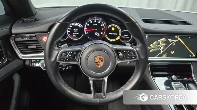 Porsche Panamera (971) 2018 Белый из Кореи, фото 4