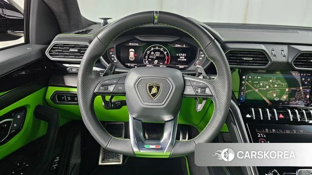 Lamborghini Urus 2022 Черный из Кореи, фото 4