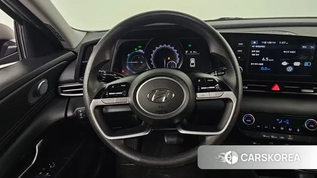 Hyundai Avante Hybrid (CN7) 2022 Серебристо-серый из Кореи, фото 4