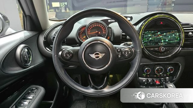 Mini Cooper Clubman 2018 Серебристо-серый из Кореи, фото 4