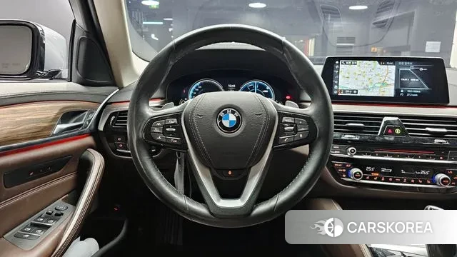 BMW 5 Series (G30) 2018 Серый из Кореи, фото 4