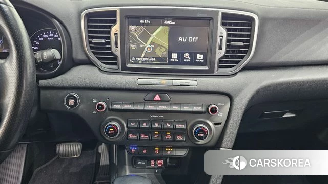 Kia Sportage 4th Generation 2018 Белый из Кореи, фото 4