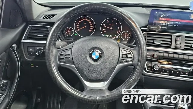 BMW 3 Series (F30) id 2903199 из Кореи 4