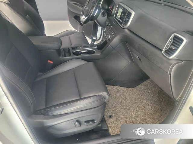 Kia Sportage The Bold 2019 Жемчужный цвет из Кореи, фото 4