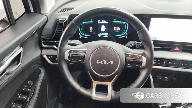 Kia Sportage 5th Generation 2023 Белый из Кореи, фото 4