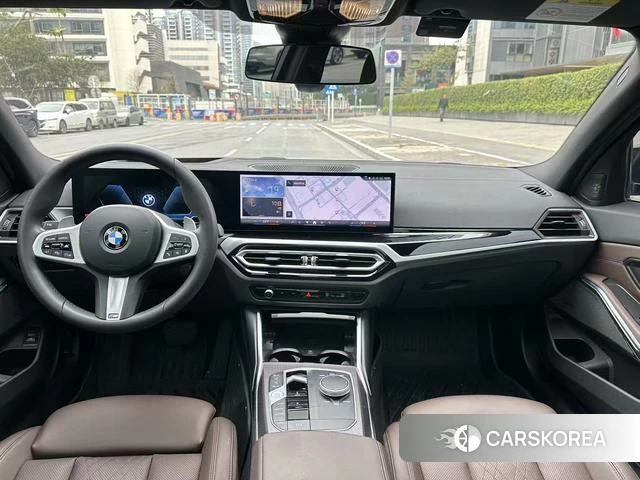 BMW 3 series 2024 Серебристо-серый из Китая, фото 4