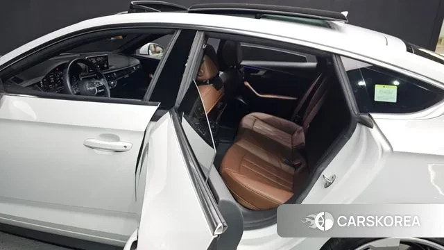 Audi A5 (F5) 2019 Белый из Кореи, фото 4