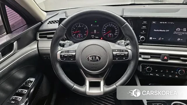 Kia K5 3rd generation 2021 Серебристо-серый из Кореи, фото 4