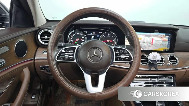Mercedes-Benz E-Class W213 2019 Черный из Кореи, фото 4