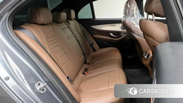 Mercedes-Benz E-Class W213 2019 Серый из Кореи, фото 4