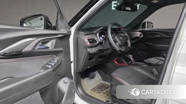 Chevrolet (GM Daewoo) Trailblazer 2022 Белый из Кореи, фото 4