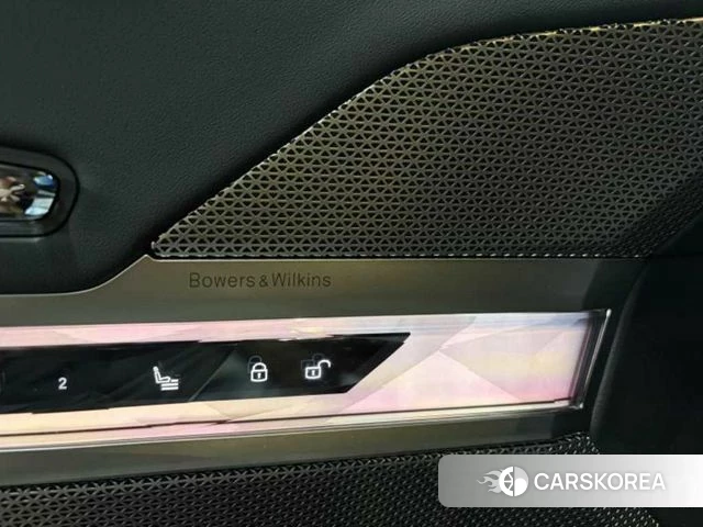 BMW 7 Series (G70) 2025 Черный из Кореи, фото 4