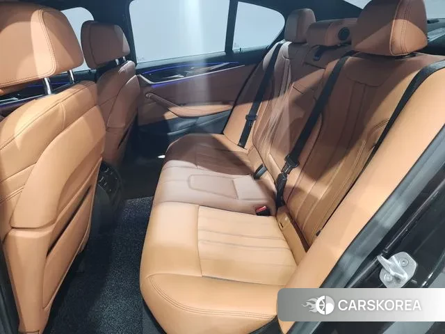 BMW 5 Series (G30) 2020 Серый из Кореи, фото 4