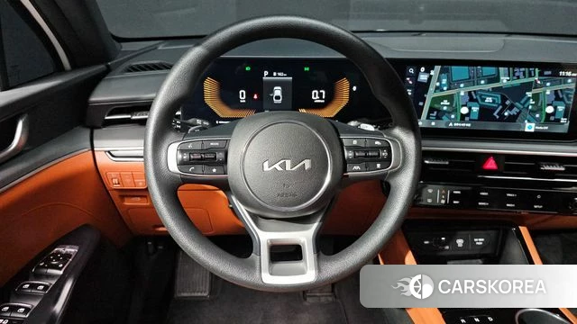 Kia The New K5 3rd generation 2023 Белый из Кореи, фото 4