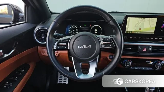 Kia The New K3 2nd generation 2024 Черный из Кореи, фото 4