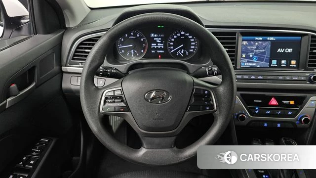 Hyundai Avante AD 2018 Белый из Кореи, фото 4