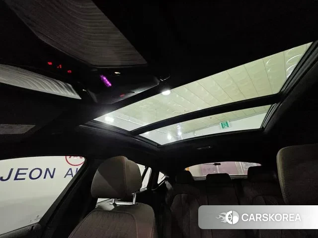 BMW X6 (G06) 2024 Белый из Кореи, фото 4