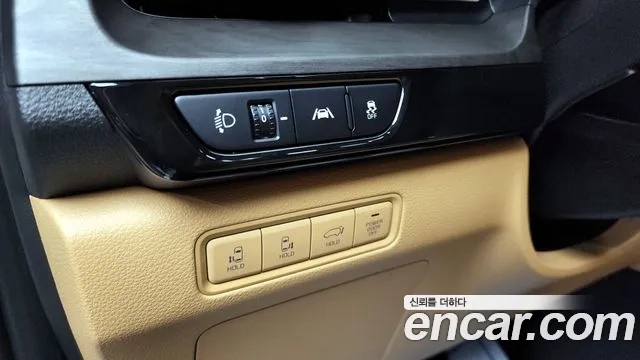 Kia Carnival 4th generation 2023 Белый из Кореи, фото 4