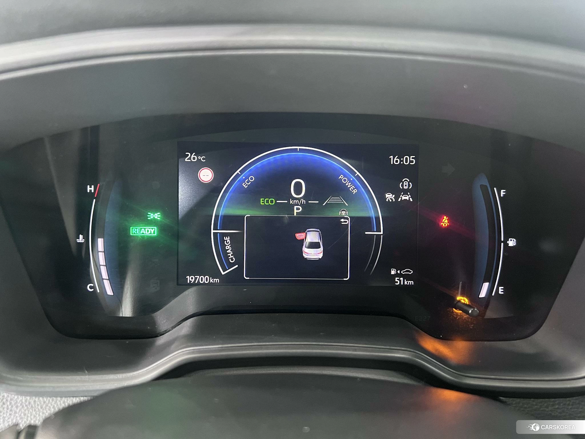 Toyota Corolla 2023 Белый из Китая, фото 4
