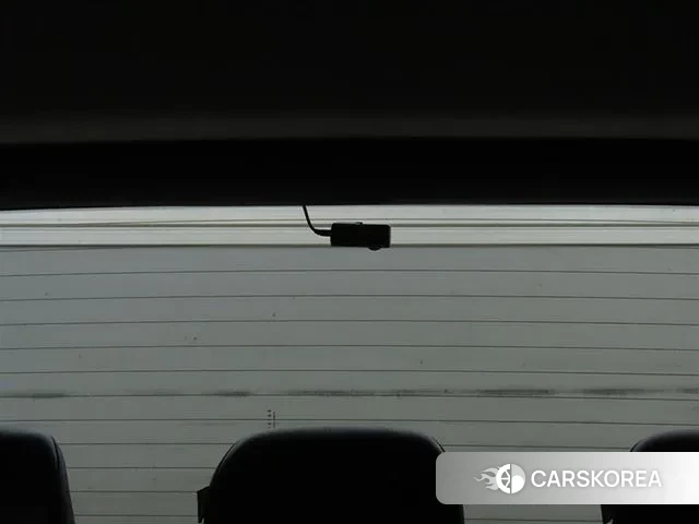 Hyundai Staria 2022 Желтый из Кореи, фото 4