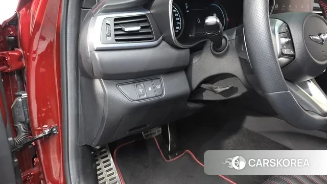 Genesis The New G70 Shooting Brake 2023 Красный из Кореи, фото 4