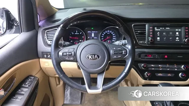 Kia The New Carnival 2018 Белый из Кореи, фото 4