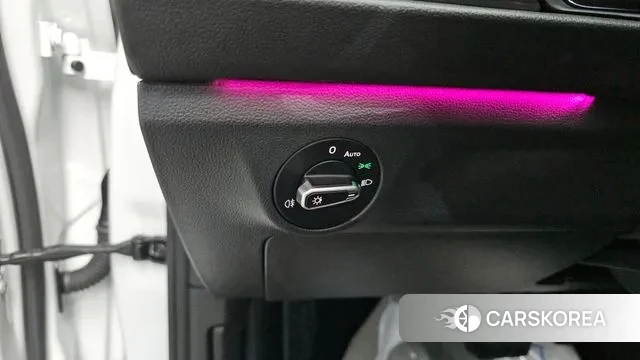 Volkswagen 7th Generation of Jetta 2024 Белый из Кореи, фото 4