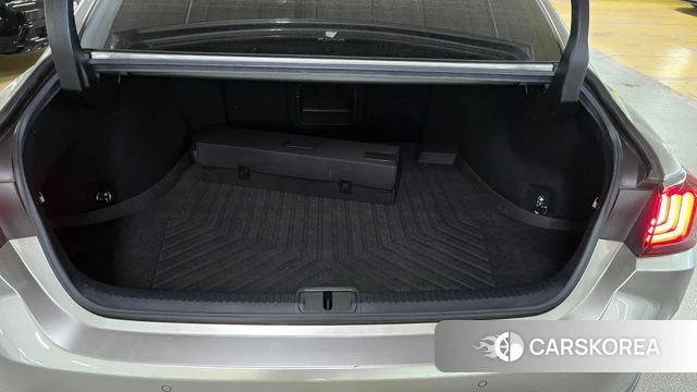 Lexus ES300h 7th generation 2018 Серебристо-серый из Кореи, фото 4