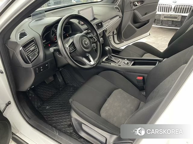 Mazda CX-4 2022 Белый из Китая, фото 4