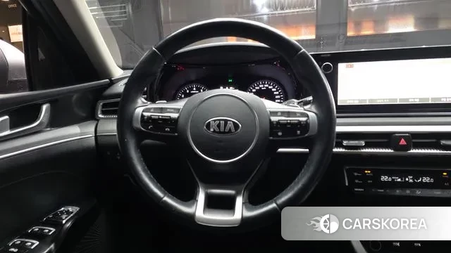 Kia K5 3rd generation 2021 Серебристо-серый из Кореи, фото 4
