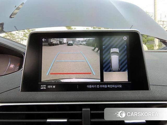 Peugeot 5008 second generation 2019 Черный из Кореи, фото 4