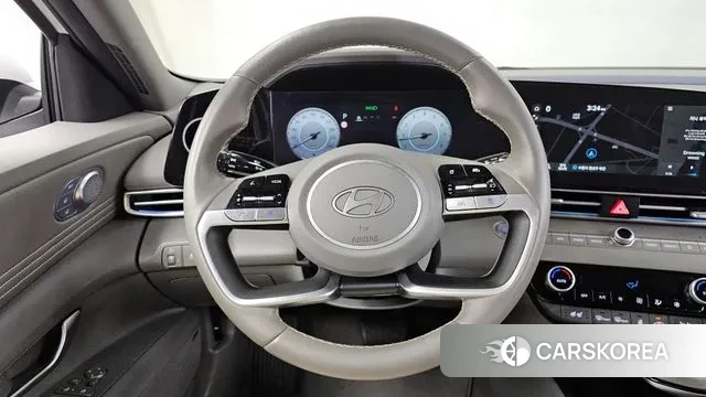 Hyundai The New Avante (CN7) 2023 Белый из Кореи, фото 4