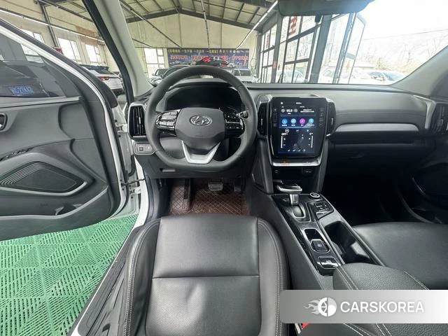 Hyundai ix35 2023 Белый из Китая, фото 4