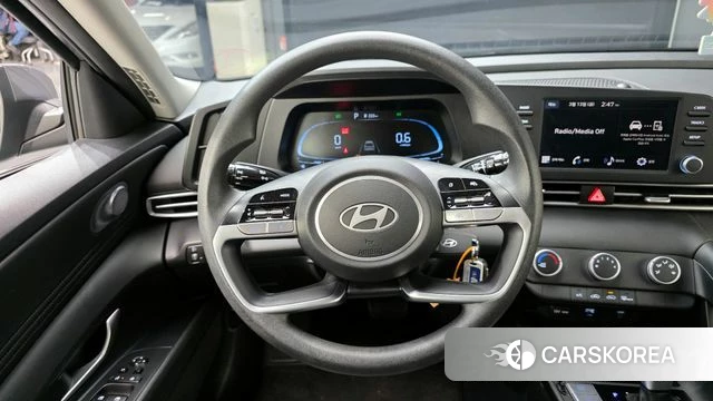 Hyundai The New Avante (CN7) 2023 Серый из Кореи, фото 4