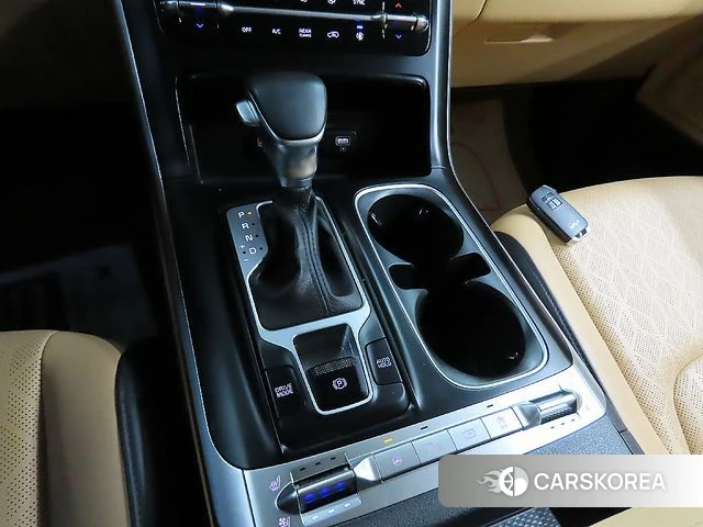 Kia Carnival 4th generation 2022 Белый из Кореи, фото 4