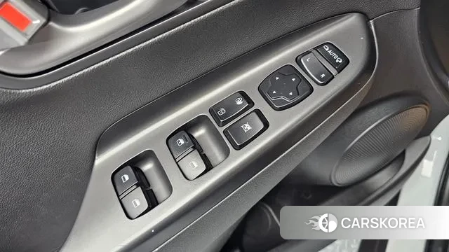 Hyundai Kona 2020 Белый из Кореи, фото 4