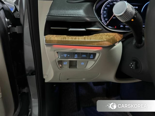 Genesis G80 (RG3) 2021 Серебристо-серый из Кореи, фото 4