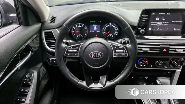Kia Seltos 2019 Черный из Кореи, фото 4