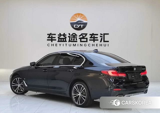 BMW 5 series 2021 Черный из Китая, фото 4