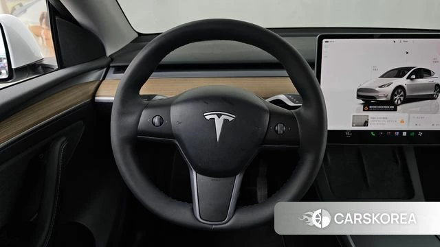 Tesla Model Y 2023 Белый из Кореи, фото 4