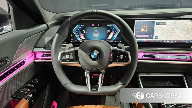 BMW 7 Series (G70) 2025 Черный из Кореи, фото 4