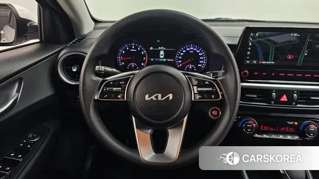 Kia The New K3 2nd generation 2022 Белый из Кореи, фото 4