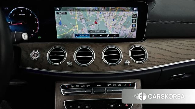 Mercedes-Benz E-Class W213 2022 Черный из Кореи, фото 4