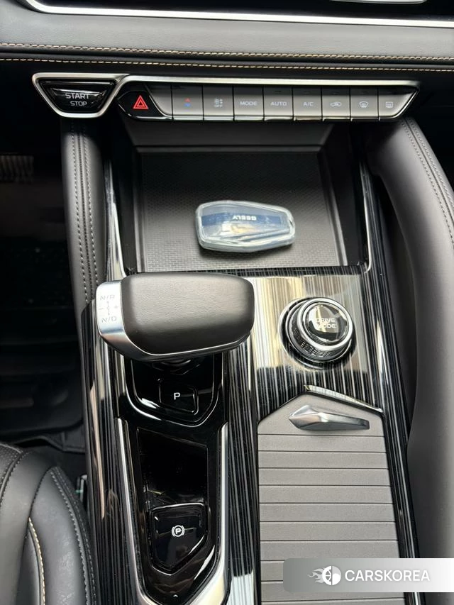 Geely Automobile Xingyue L 2024 Синий из Китая, фото 4