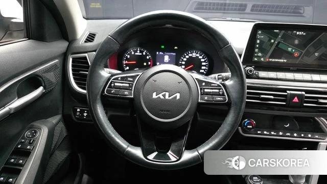 Kia Seltos 2021 Белый из Кореи, фото 4