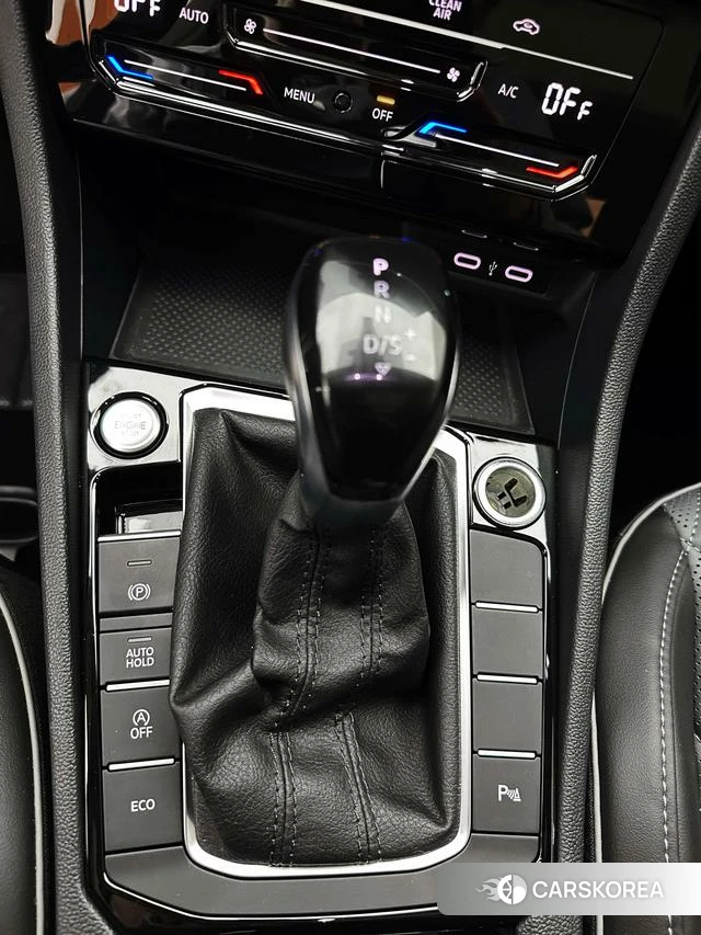 Volkswagen Sagitar 2022 Белый из Китая, фото 4