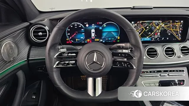 Mercedes-Benz E-Class W213 2022 Серый из Кореи, фото 4