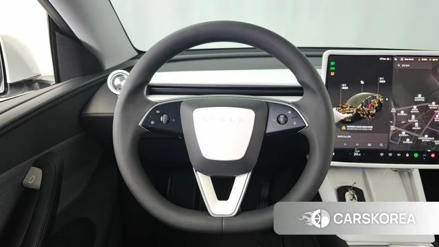 Tesla Model Y 2025 Белый из Кореи, фото 4